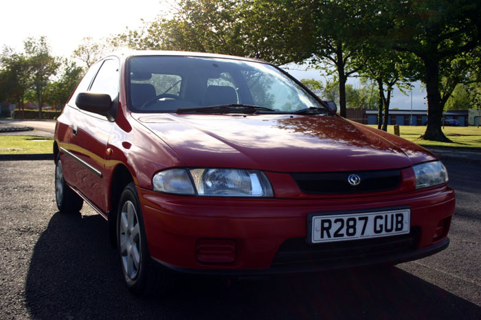 1997 mazda 323 lxi 2