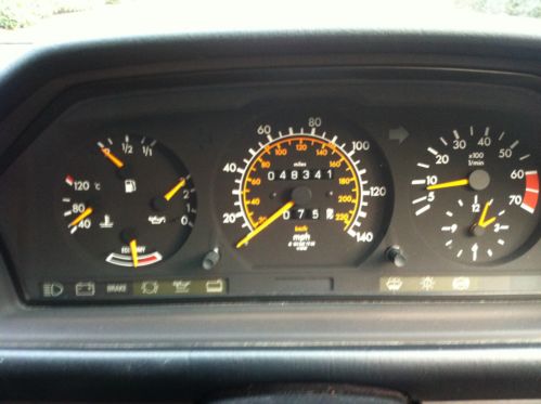 1989 Mercedes-Benz W124 230E Dashboard Gauges