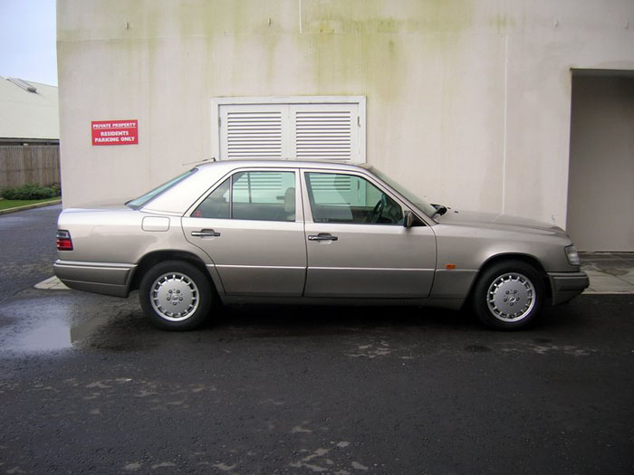 1994 mercedes benz e320 3