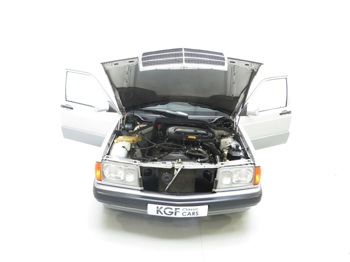 1993 Mercedes-Benz W201 190E Engine Bay
