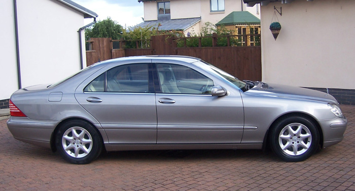 2004 Mercedes-Benz W220 S280 Right Side