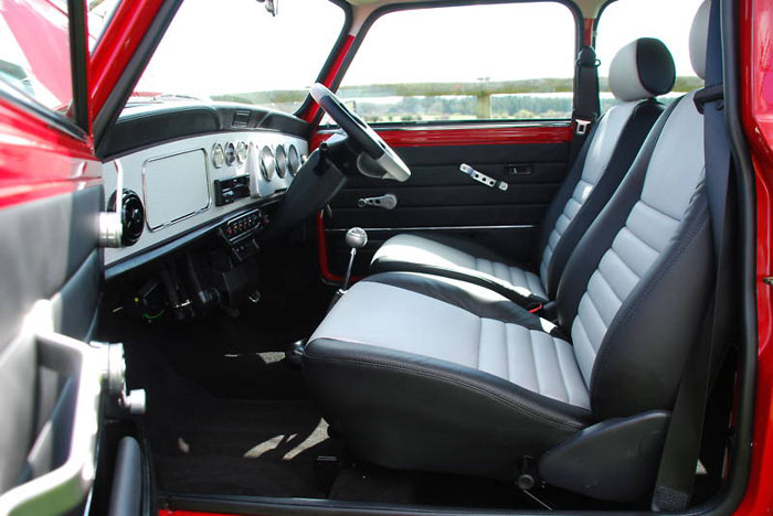 2000 mini cooper sport interior