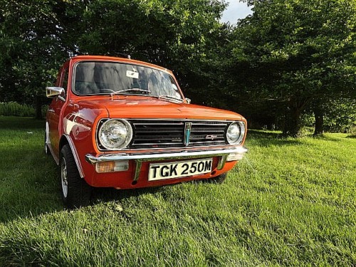 1973 morris mini 1275gt front