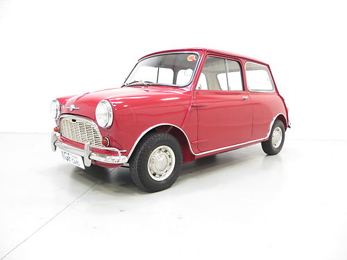 1960 Morris Mini MK1 Deluxe 2