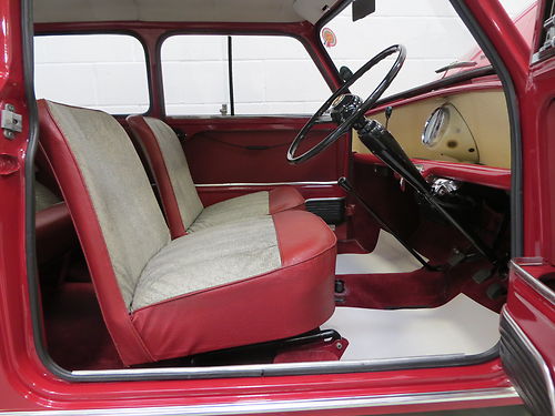 1960 Morris Mini MK1 Deluxe Front Interior