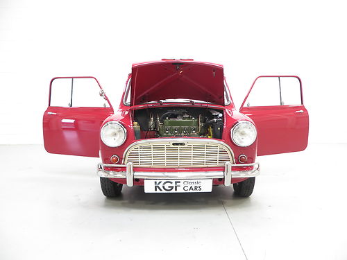 1960 Morris Mini MK1 Deluxe Front