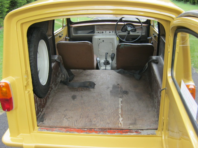 1973 reliant robin regal 3 700cc van trotters independant trading co bed