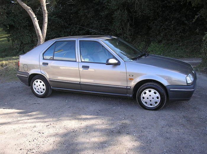 1990 renault 19 tse auto 3