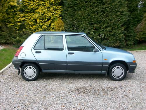 1989 renault 5 automatic 1.4 litre 3