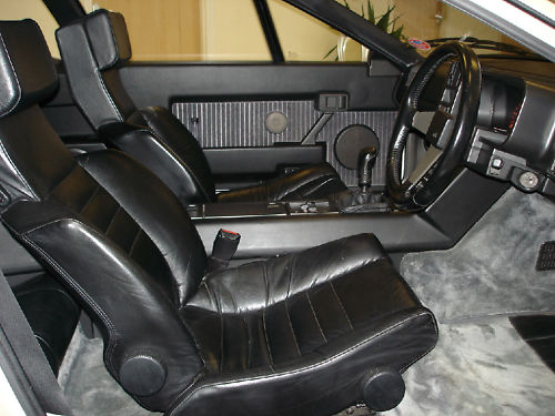 1986 renault gta v6 turbo interior 1