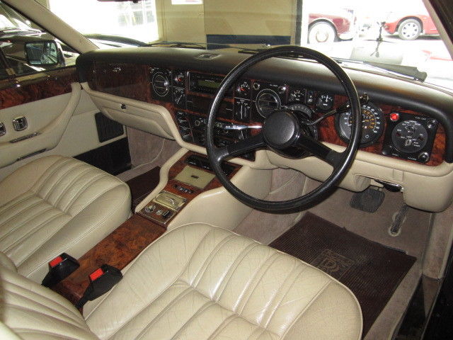 1980 Rolls Royce Camargue Interior 1