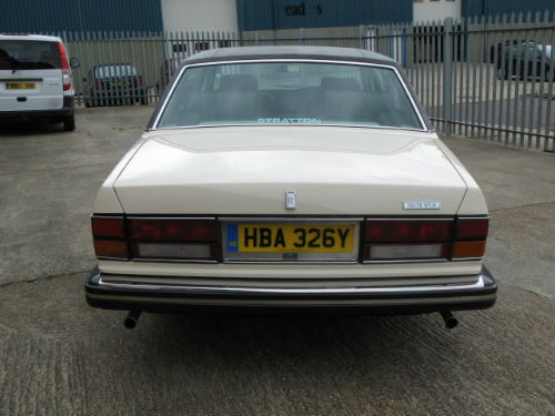 1982 rolls-royce silver spur back