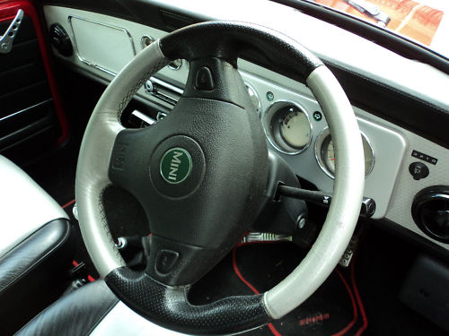 2000 rover mini cooper sport multi-coloured dashboard steering wheel