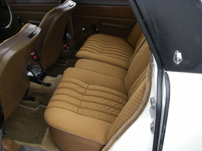 1973 Rover P6 2200 SC Rear Interior 2