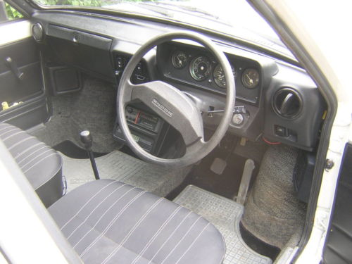 1989 skoda estelle 120l 5 speed interior