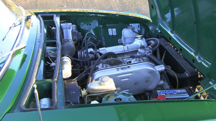 1980 triumph dolomite 1850 hl engine bay