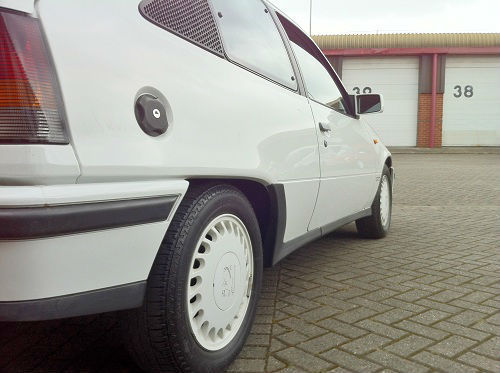 1988 Vauxhall Astra MK2 GTE Side