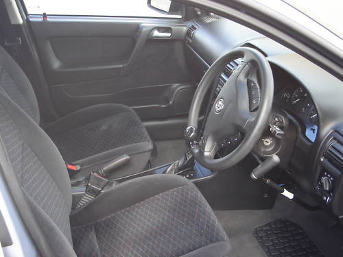 2000 vauxhall astra club auto grey interior