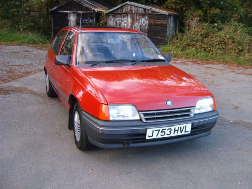 1991 vauxhall astra l red 1