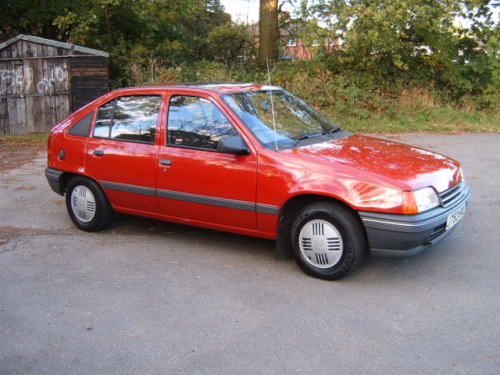 1991 vauxhall astra l red 3