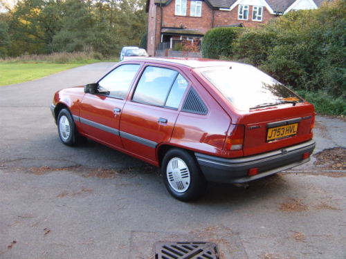 1991 vauxhall astra l red 4