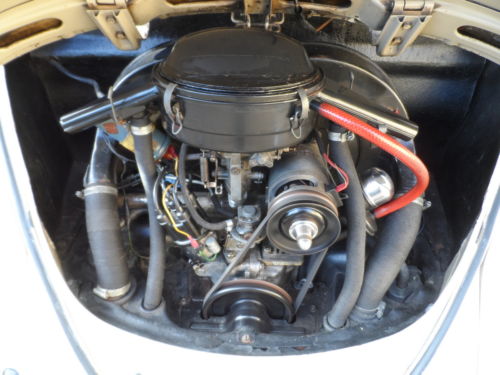 1967 Volkswagen Beetle 1500 Engine Bay