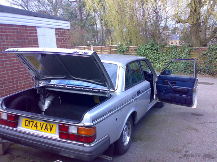 volvo 240 gl 3