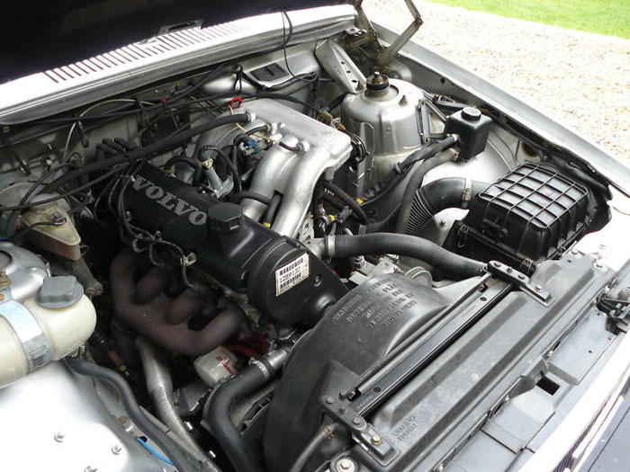 1989 volvo 740 gl silver engine bay 1